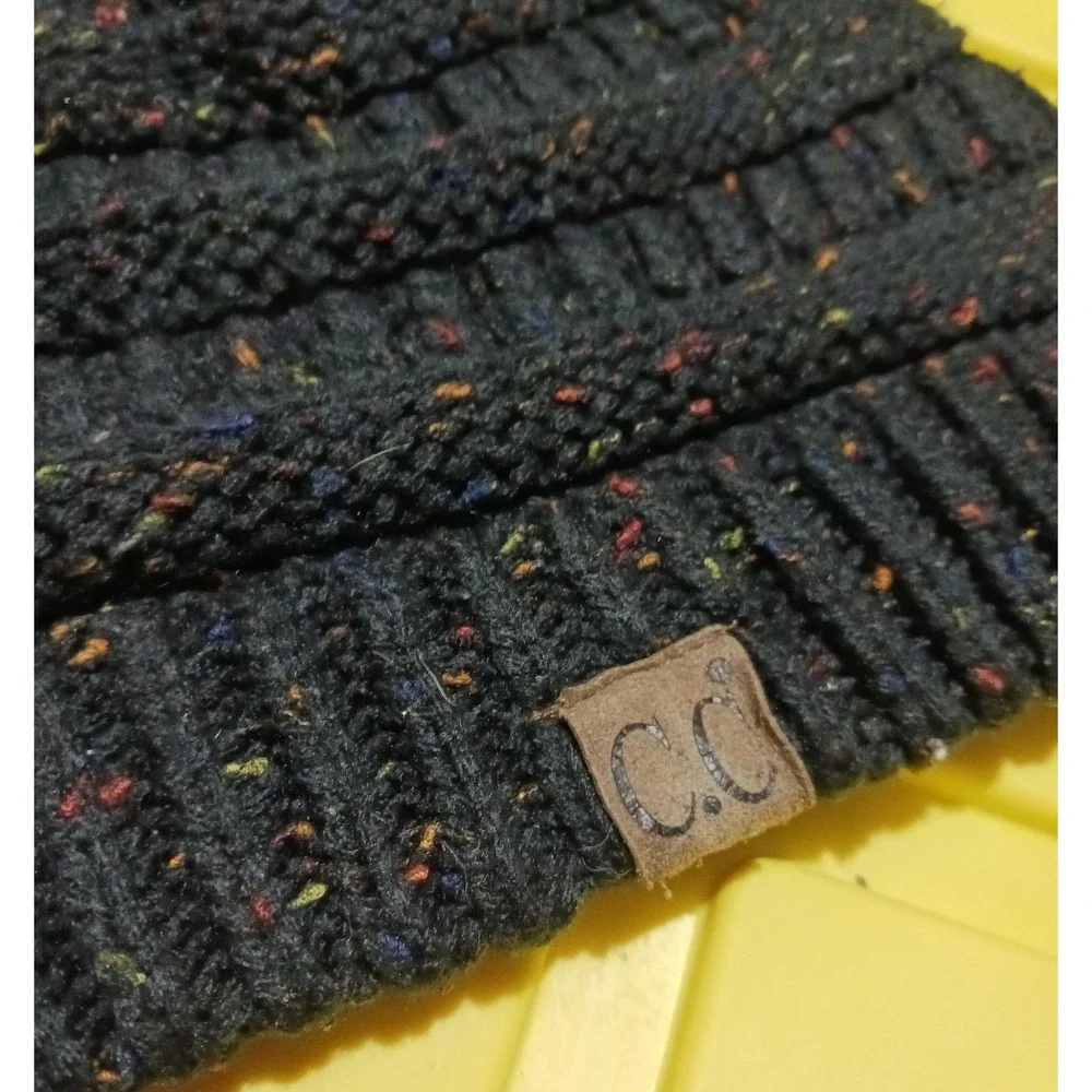 C.C. Exclusive Black Speckled Cable Knit Women's‎ Beanie